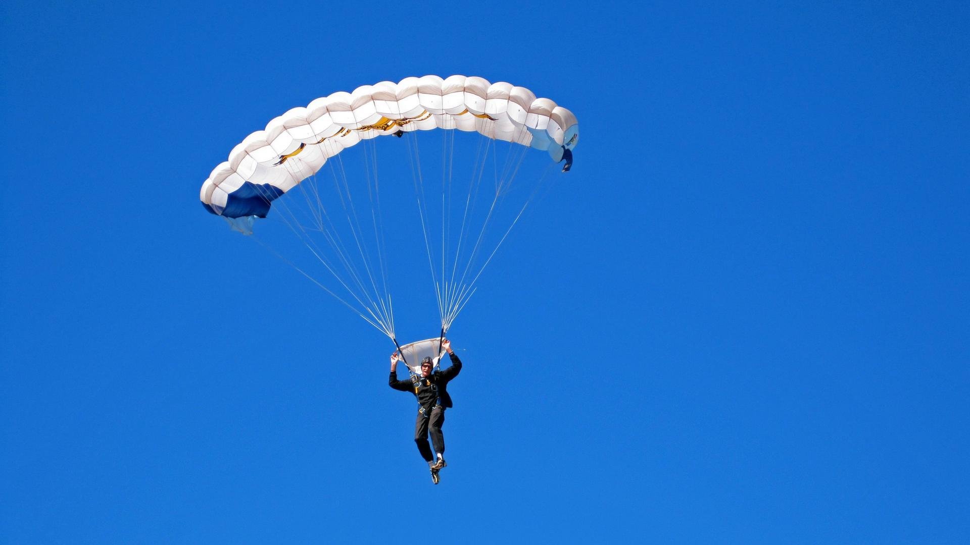 乐鱼体育官网下载-国家队战术执行力为何总是打折扣，国家队战斗方式